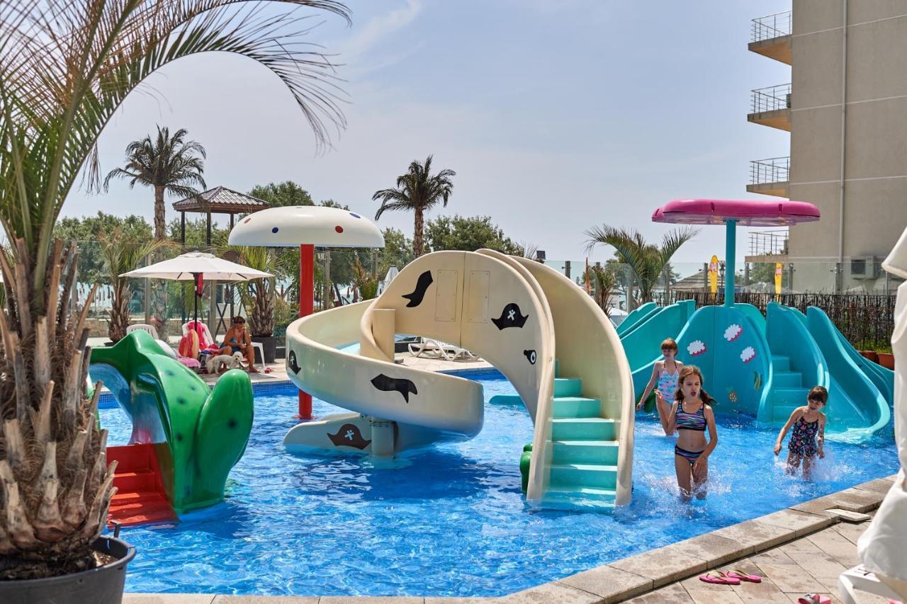 Rebeq Aparthotel Alezzi Beach Неводарі Екстер'єр фото